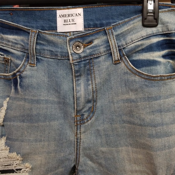 Mid-Rise Distressed Jeans Women - Picture 2 of 8